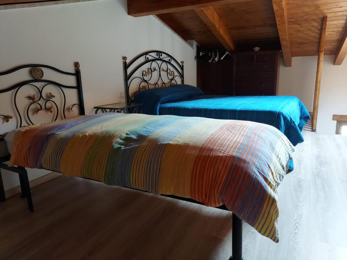 Santo Stefano del Sole La Casa Sull'Aia,Av Bed & Breakfast エクステリア 写真