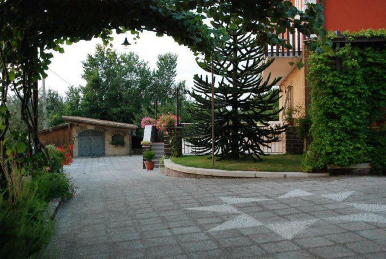 Santo Stefano del Sole La Casa Sull'Aia,Av Bed & Breakfast エクステリア 写真