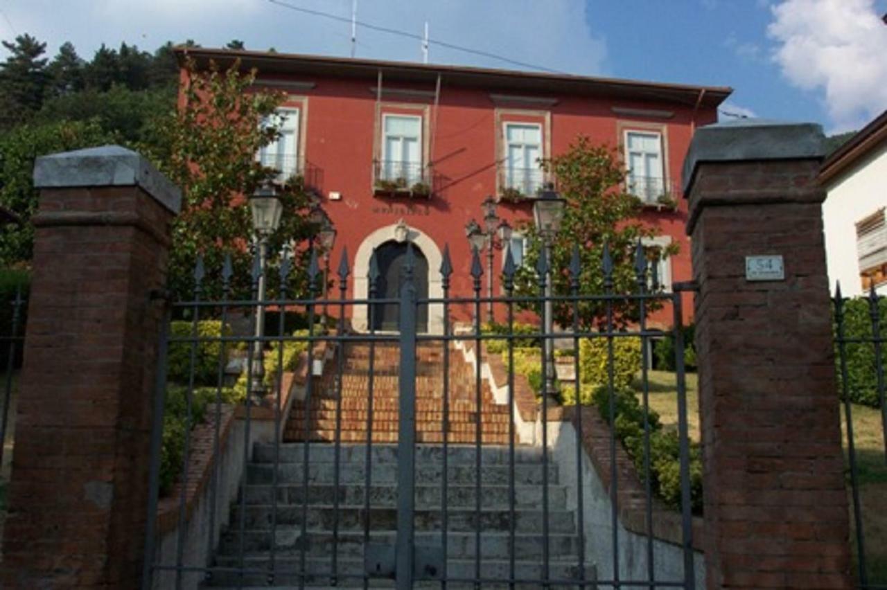 Santo Stefano del Sole La Casa Sull'Aia,Av Bed & Breakfast エクステリア 写真